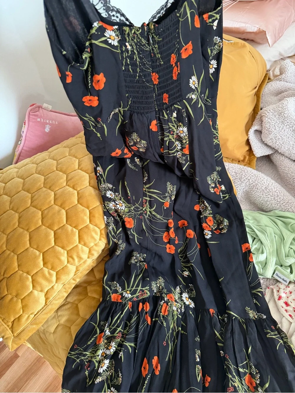 NWT REFORMATION Irisa Floral Trumpet Dress in Robyn Size US 0 lace trim - Picture 3 of 15